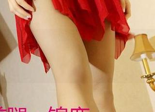 制服与自由的碰撞。3Agirl的写真给你不同的想象