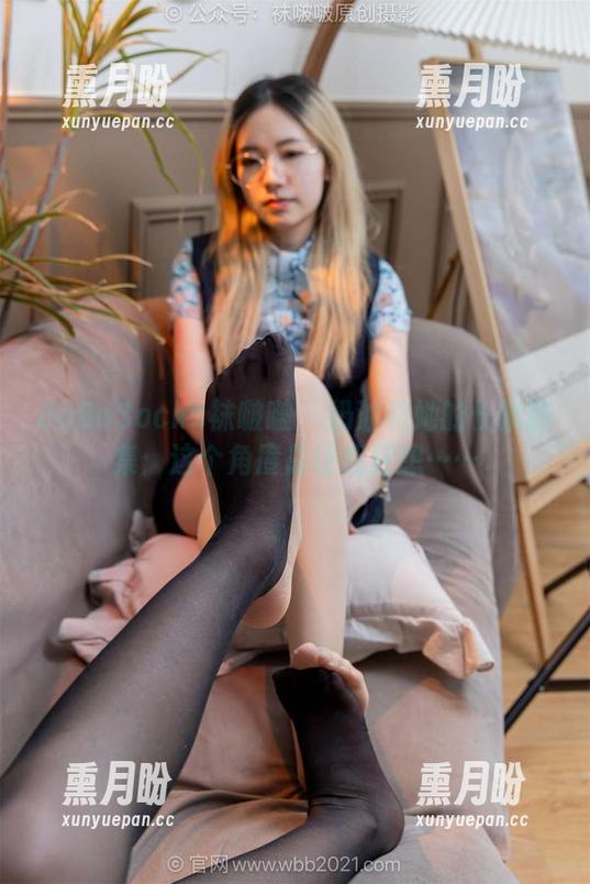 BoBoSocks袜啵啵 - 奶油和她的长靴图集：这个角度总让我狂想……