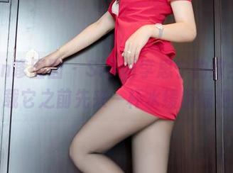 Feilin嗲囡囡 – SiByl李思宁豹纹全套，下载它之前先来一杯水缓解惊艳。