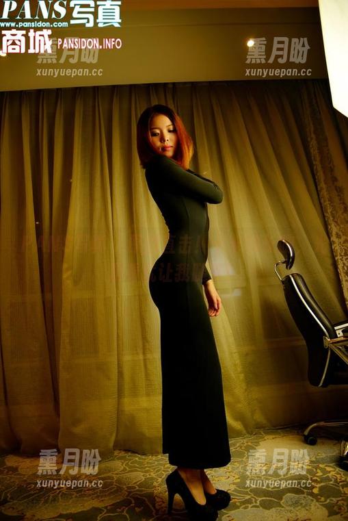 PANS写真 - 原图直击！卡卡的长腿，光是看就让我腿软！