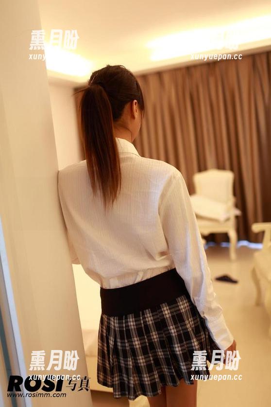 ROSI写真 修女大片,ROSI的高清资源真心让人欲罢不能,可能会掉进深渊。