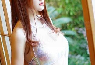 TGOD推女神 – 王语纯的天台日常，资源让人想为她背个宵夜