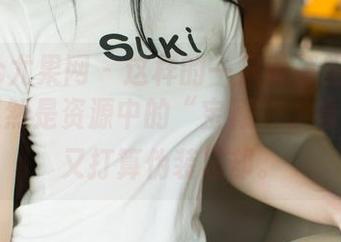 UGirls尤果网 – 这样的一只香蕉船泳装写真，果然是资源中的“宝藏”，看过的人又打算伪装忘却。