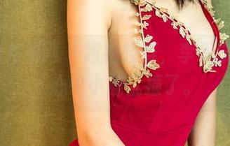 UGirls尤果网 – 裙摆轻舞，李思宁的写真，心中小鹿乱撞了。
