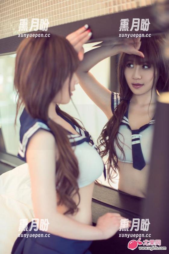 UGirls尤果网 - 看看王瑞儿的私房美图，她的修女造型就像带了特效，别提有趣了！
