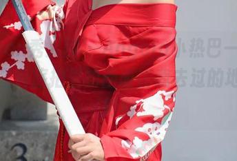 Xiuren秀人网 – Angela小热巴一骑绝尘，图包旅拍里的画面比我去过的地方都刺激