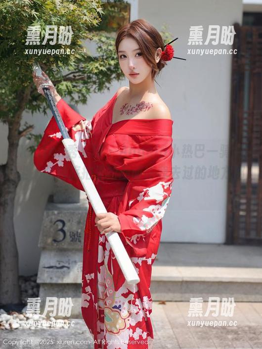 Xiuren秀人网 - Angela小热巴一骑绝尘，图包旅拍里的画面比我去过的地方都刺激