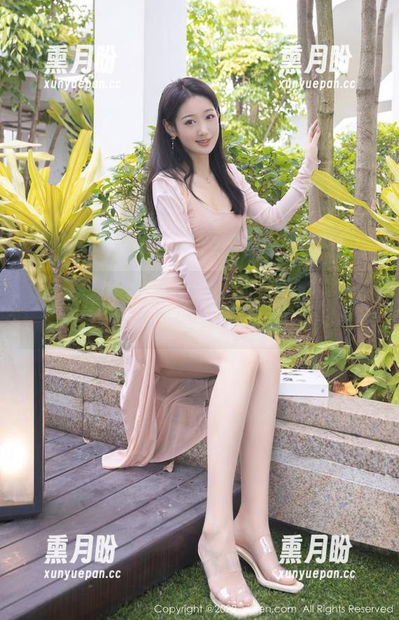 Xiuren秀人网-YOYO苏小苏 Xiuren秀人网 - YOYO苏小苏的婚纱美图,唉,你的墙壁也太想看了吧?