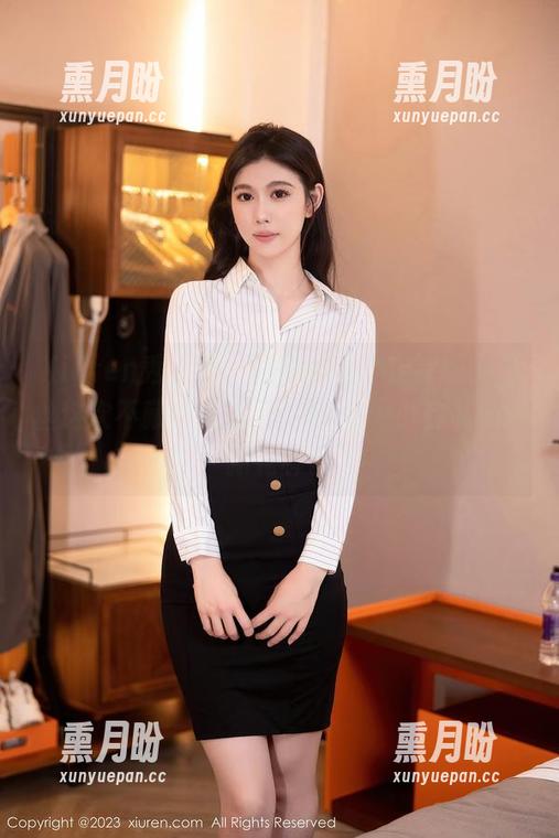 Xiuren秀人网 - 图集总有个定制版，肉丝这次不藏着掖着了，nancy小姿也玩出新花样。