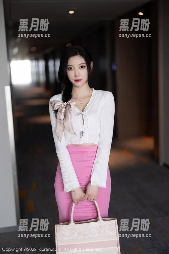 Xiuren秀人网-徐微微mia Xiuren秀人网 - 徐微微mia的东欧之旅:全套翘臀美照,下载前请确保无误食影响!