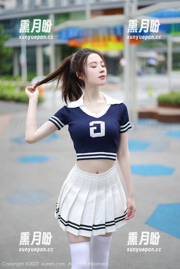 Xiuren秀人网 - 这才是！是小逗逗的温柔图库，精选不走心