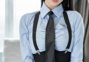 Xiuren秀人网 – 李雅柔的职业装图包，不经意间多了点咖啡的苦涩味