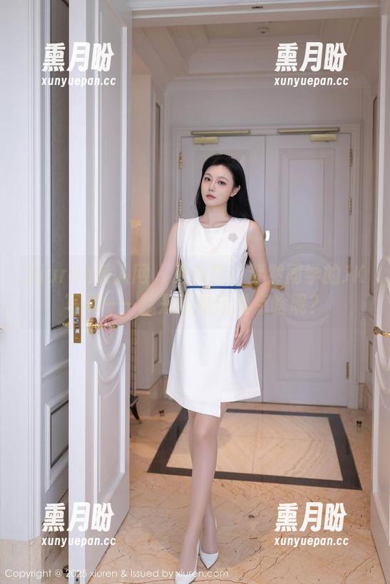 Xiuren秀人网 - 更新啦！梦然同学的JK写真——我是不是该说点啥呢？