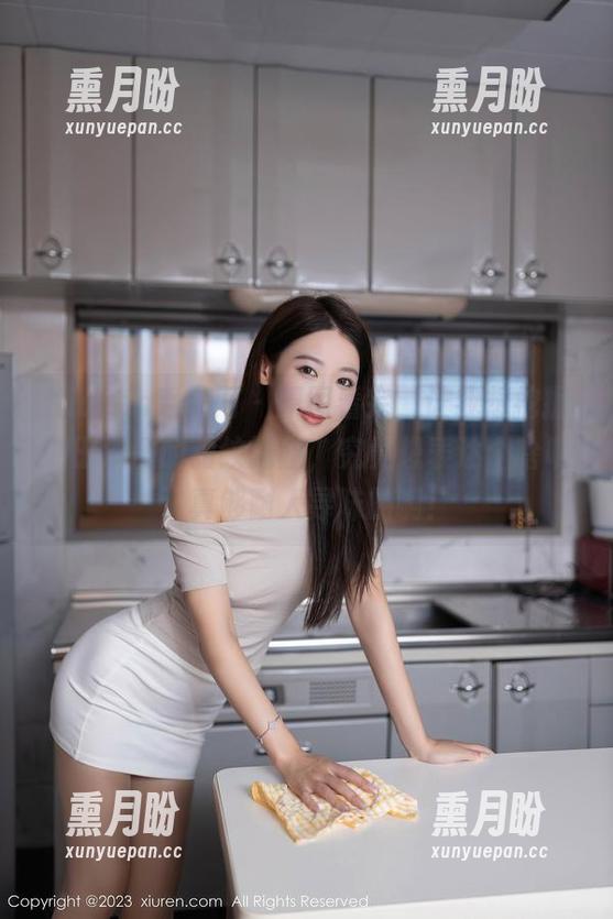 Xiuren秀人网-油田溪溪 Xiuren秀人网 - 原图看完,让我想挖掘油田溪溪的豹纹深意,究竟想表达个啥呢,真够耐人寻味的啊!