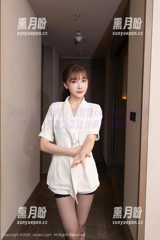 Xiuren秀人网 - 陆萱萱cecillia的毛衣写真，都是为了让你多看几眼嘛！