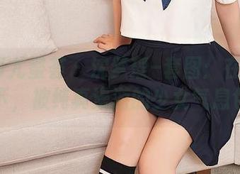 YouMi尤蜜荟 – 沈梦瑶–套图：在春日阳光下，被纯真漫游的少女气息包围