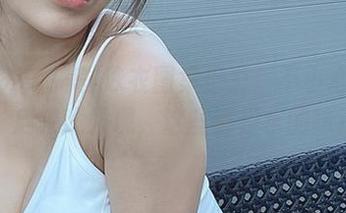いくみ(育美)泳衣图集汇总：不小心点开了，后来我发现，这些都是水的味道。
