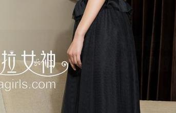 克拉女神 – 厌倦了彩裙？来看看沐娅的透明合集，零圣光，满满都是人间烟火气！