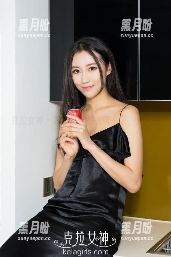 克拉女神 - 颖儿这腿也太诱人了，离开前记得免费下载！
