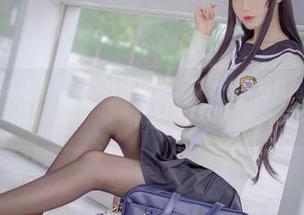 兔玩映画的高清图集：你敢说英梨梨在女仆装里只是帮忙？我可不信！