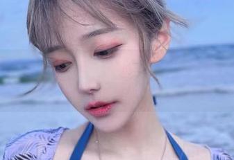啾小妍Deer甜心全集向你招手，原图等你来翻牌！这个“甜”不只是表达而已。