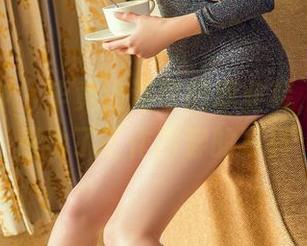 头条女神 – 毕竟洛洛可的职业装，不仅仅是为了工作而穿的写真