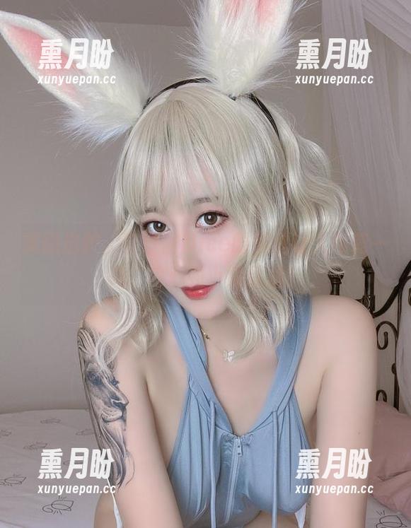 美图出炉，奈汐酱Nice的黑丝让人眼前一亮，内心的小鹿乱撞！
