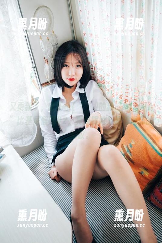 又更新了，孙乐乐(손예은)的新“DJAWA”比基尼假期#2，真佩服她对海滩服饰的驾驭。