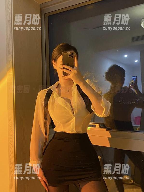 微密圈 - 透过安妮yoo的镜头看红色妙杀：每一幅作品都耐人寻味