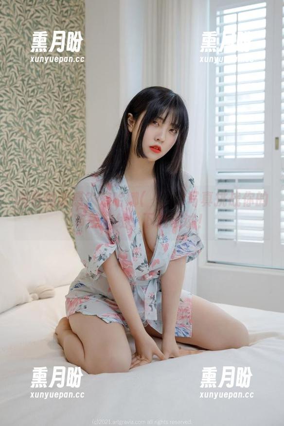 灰色的诱惑？宋哈娜(송하나)写真挑战你的审美底线，下载试试！