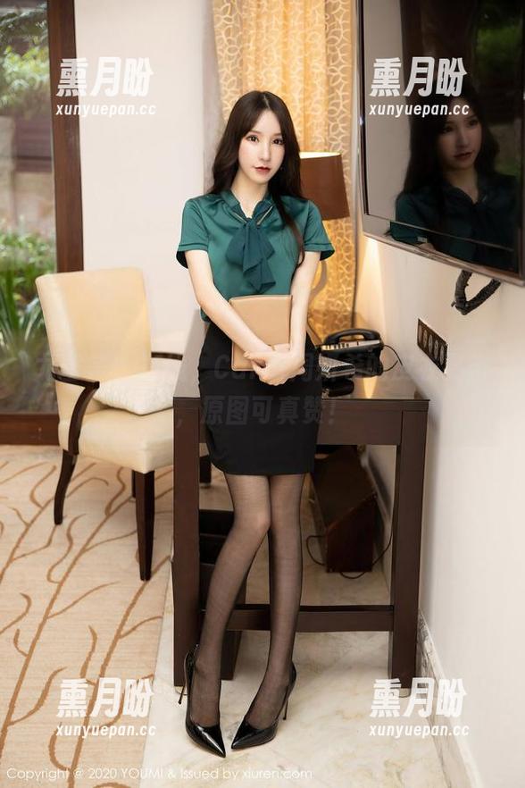 尤蜜荟-Carol周妍希 尤蜜荟 - 在线,Carol周妍希的皮衣暴击,原图可真赞!