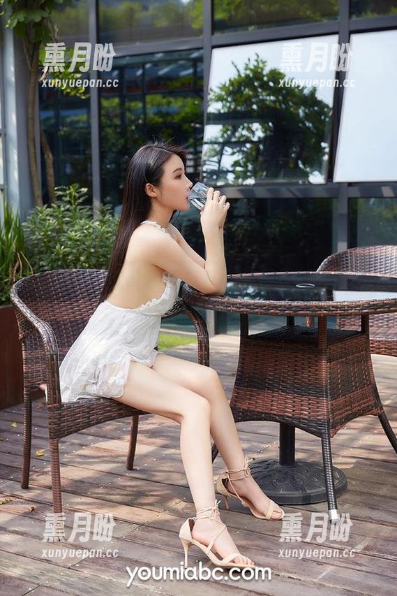 尤蜜荟 - 沈善熙短裤系列：那些短到脑袋都想捧上的时刻