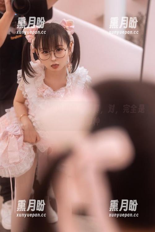 幼水铃衣带你见识学妹写真，对，完全是心态崩塌那种