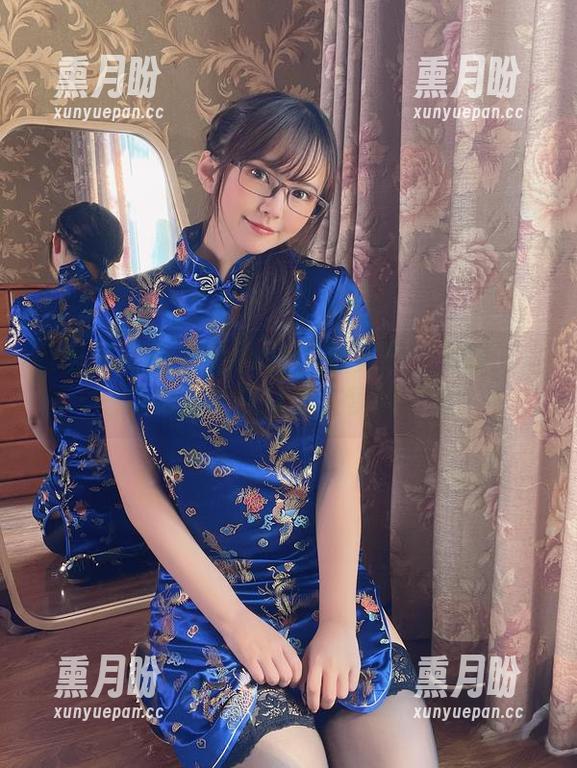 微密圈 - 张思允nice的油亮黑丝制服：这一季的制服我打算在梦里穿的！