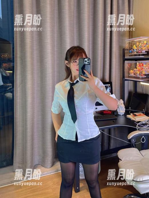 张思允nice 微密圈 - 下载张思允nice的高清JK制服,保持你的小心思,抱歉没办法!