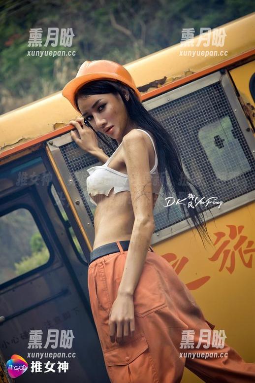 推女神-乔恩夕 推女神 - 乔恩夕的图包更新:扭腰、翻跟头,瑜伽界新动作来驾到!