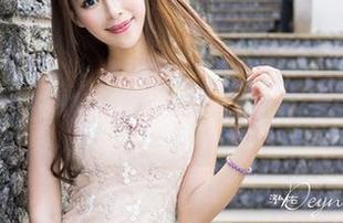 推女神 – 每一张尤美Yumi的作品都有话说，图册里的女友更是意味深长。