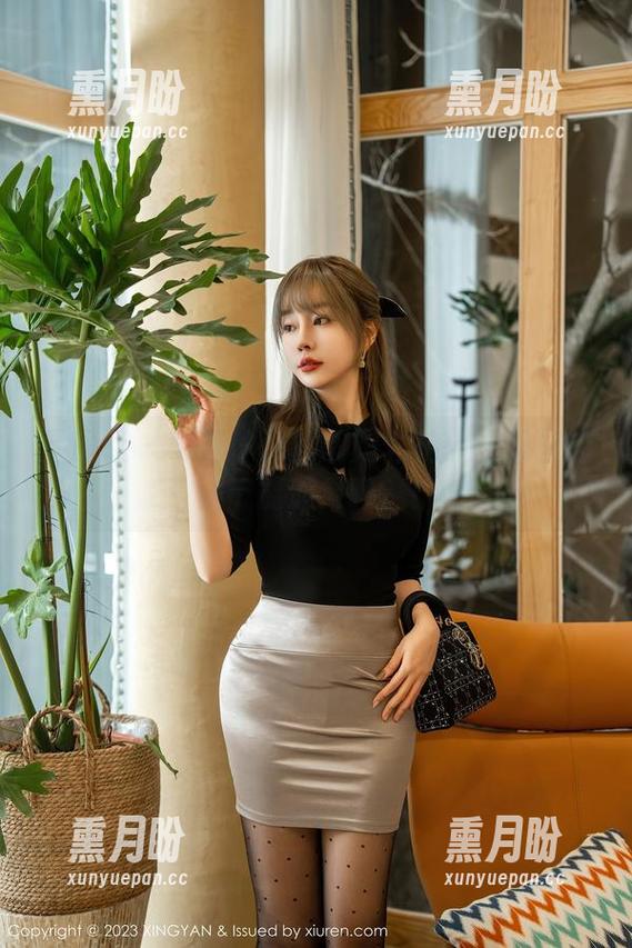 星颜社-李若汐ci 星颜社 - 李若汐ci的厨娘私拍:图集里的锅铲能通灵吗?!