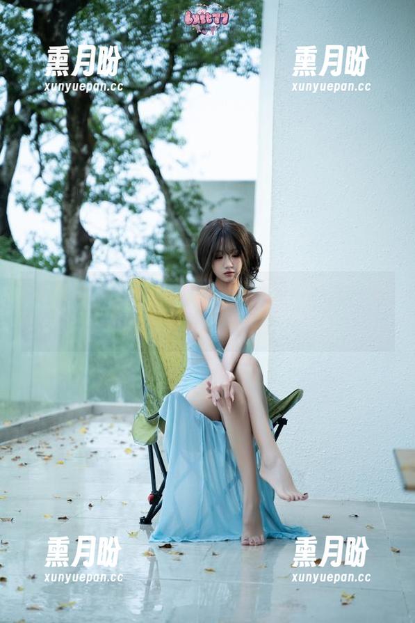 作品又来了，柒柒要乖哦的骑行少女，姿势好得让人想问路。