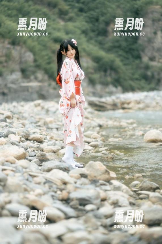 这组桜井宁宁的图集，棉袜特辑，分享中就有种“这袜子我也想要”的冲动呀！