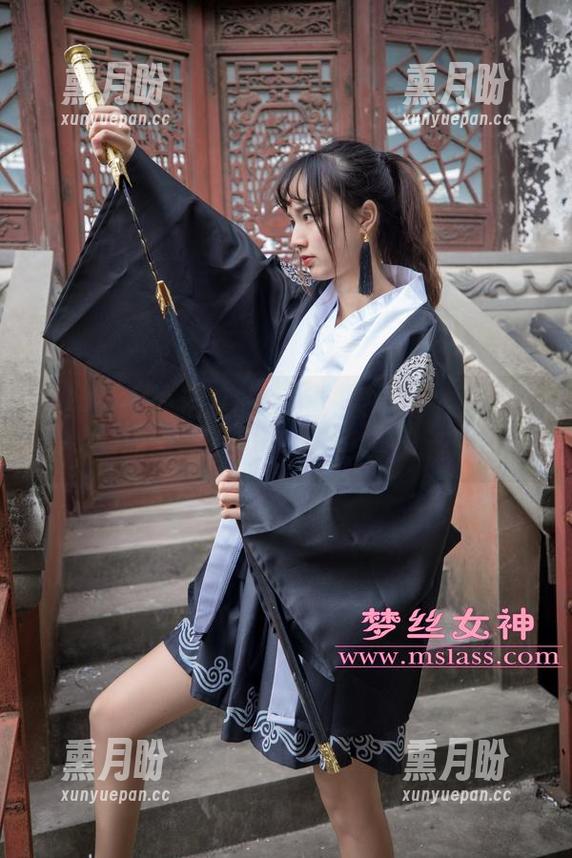 梦丝女神 - 浴缸的诱惑！灵唯电喵女神最新原图让人忍不住想多看几遍～