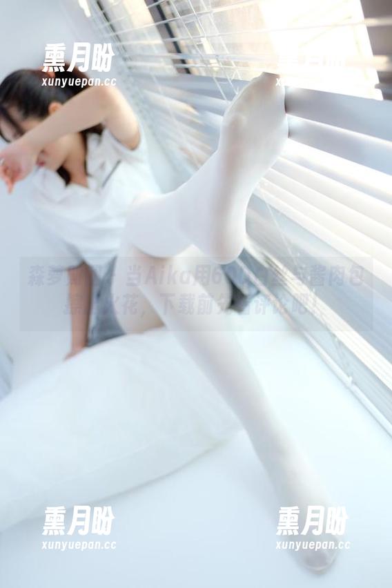 森萝财团 - 当Aika用60D白丝与酱肉包擦出火花，下载前先看评论吧！