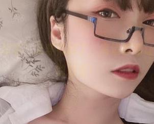 等等，“次屁啦”又穿礼服了，高清套图让你意想不到的好看！