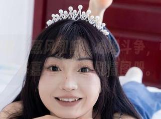 物恋传媒 – 惠风和畅，心理斗争，可谁能理解嘉木的高清剧情图册。