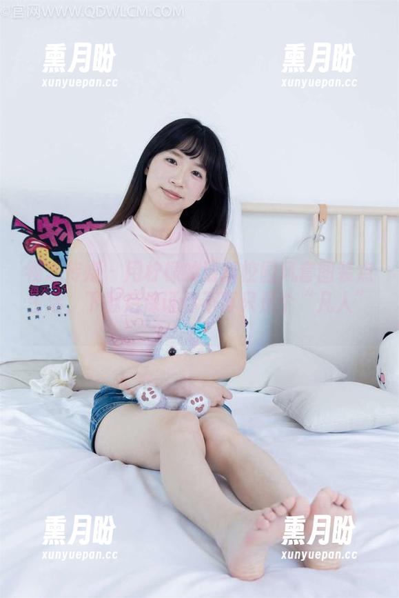 物恋传媒 - 用柠檬的清新校园风套图装点生活，下载后保证你不再只是个“凡人”。