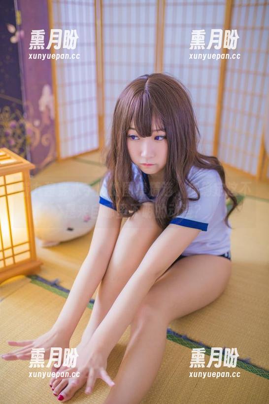 猫九酱穿水手服的图集精选，你确定这不是来自哪里不明的动漫？