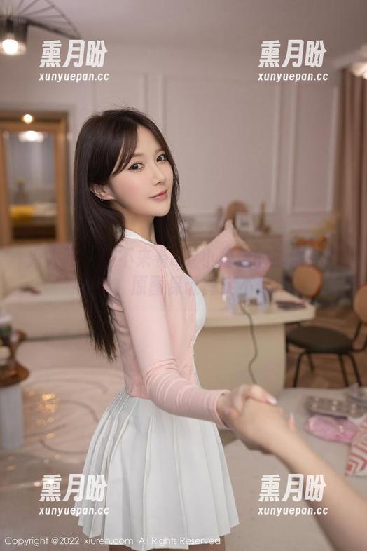 秀人网 - 还不来看e宝小野猫的泳池秀？在线，原图保证真实不做作