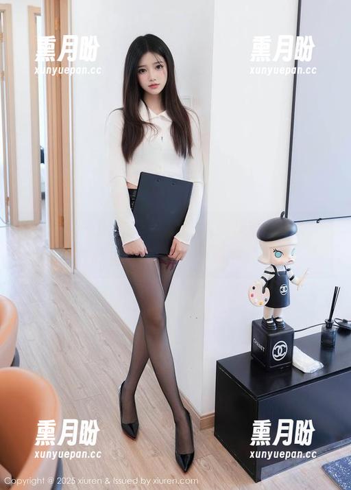 秀人网 - 内衣作品集：优琪琪子yuki让我再也无法专心看书了