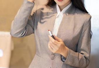 秀人网 – 妲己_Toxic在网盘放出的越南旅拍合集，或者说是展示各种选择的精华？