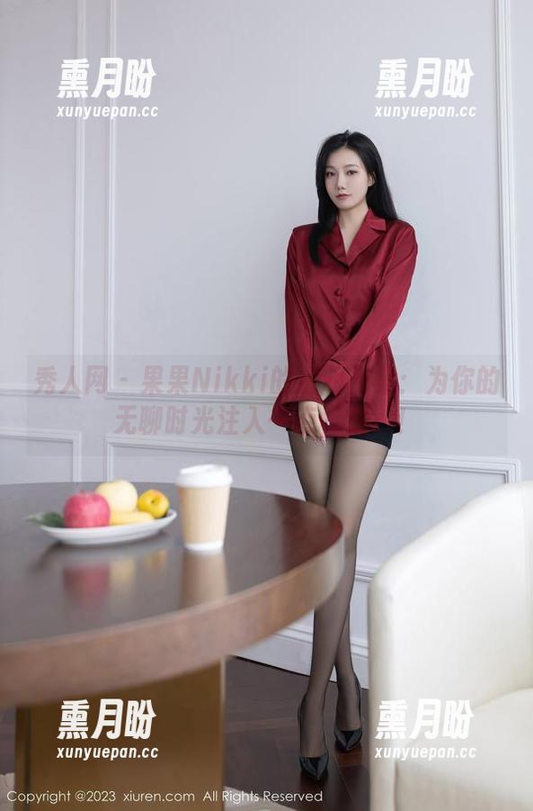 秀人网 - 果果Nikki的透明合集：为你的无聊时光注入一点‘透’！